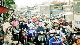 Hạn chế điểm nóng ùn tắc giao thông