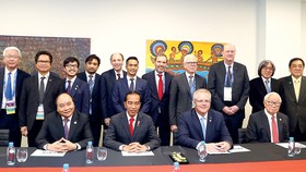 Thủ tướng Nguyễn Xuân Phúc dự đối thoại giữa các nhà lãnh đạo APEC với Hội đồng tư vấn doanh nghiệp APEC (ABAC) Ảnh: TTXVN
