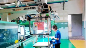 Sản xuất tại Công ty Minh Nguyên