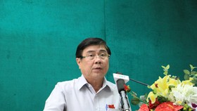Chủ tịch UBND TP Nguyễn Thành Phong thông tin về việc thanh tra, điều tra các dự án ở TP trong thời gian qua. Nguồn: NLD.COM.VN
