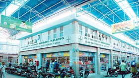 Trung tâm chuyên doanh kiểu mẫu