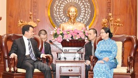 Đồng chí Võ Thị Dung - Phó Bí thư Thành ủy TPHCM tiếp Bí thư Trung ương Đoàn TNCS Trung Quốc Phó Chấn Bang. Ảnh: hcmcpv