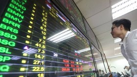 Shares rise at start of new week
