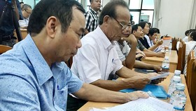 Đoàn đại biểu Quốc hội TPHCM tiếp xúc cử tri quận 2 vào chiều 20-6