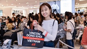 Háo hức chờ đón đại tiệc “Khuyến mại xuyên đêm” tại Vincom