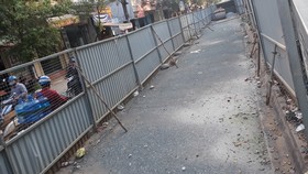 Quá hạn 6 tuần vẫn chưa tháo lô cốt