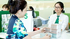 Vào mùa kinh doanh, lãi suất tiền gửi tiếp tục tăng