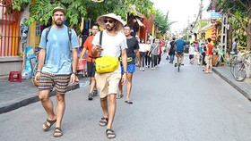“Sếp” công ty du lịch có cần học chuyên ngành du lịch?