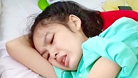 Cô gái nghèo mang nỗi đau ung thư