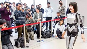 Cuộc cách mạng Robot (K1): Chạy đua số lượng