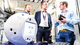 Cuộc cách mạng Robot (K2): Những tay đua AI