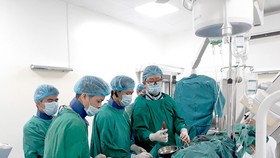 Biểu tượng của tình hữu nghị thủy chung, son sắt