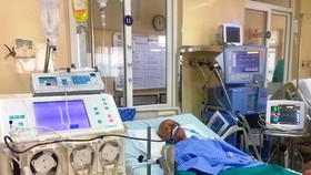Lần đầu tiên u di căn phổi được cứu sống bằng thay huyết tương
