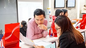 Khối ngoại bán ròng có bình thường?