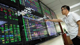Dự thảo Luật CK: Chặt chẽ không cần thiết