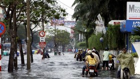 Chống ngập cho TPHCM: Quản lý chặt quá trình đô thị hóa