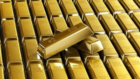 Giá vàng hôm nay lao dốc, tuột mốc 37 triệu đồng/lượng