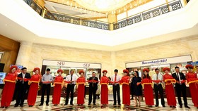 Ra mắt thương hiệu quà tặng kim hoàn cao cấp Sacombank – SBJ