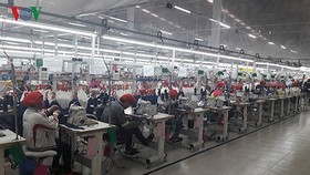 Ngành thép và dệt may thêm rủi ro vì cuộc chiến thương mại