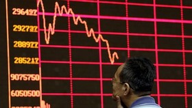 Chuyên gia kinh tế Robert Shiller khuyên các nhà đầu tư nên nhìn vào tương lai dài hạn của các cổ phiếu. (Ảnh minh họa: KT)