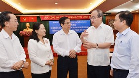 Phải kiểm soát quyền lực người đứng đầu