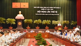 Quang cảnh Hội nghị lần thứ 18 Ban Chấp hành Đảng bộ TPHCM khóa X. Ảnh: VIỆT DŨNG