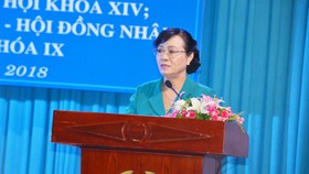 Chủ tịch HĐND TPHCM Nguyễn Thị Quyết Tâm đang trả lời các ý kiến của cử tri quận Thủ Đức. Ảnh: KIỀU PHONG