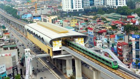 Chạy thử tàu trên tuyến đường sắt Cát Linh - Hà Đông
