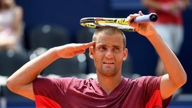 Tạm biệt "Ngài Đại tá" Mikhail Youzhny