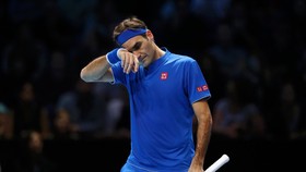 Federer tỏ ra mệt mỏi trong trận thua Nishikori