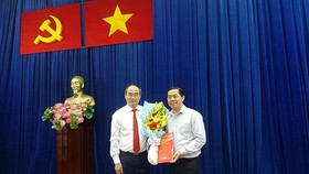 Bí thư Thành ủy TPHCM Nguyễn Thiện Nhân và đồng chí Sử Ngọc Anh