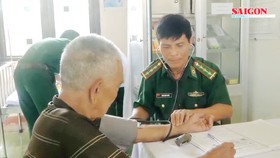 Những thầy thuốc mang quân hàm xanh ở dãy Trường Sơn