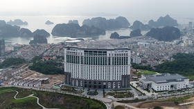 FLC Hạ Long sở hữu tầm nhìn đẹp hướng ra kỳ quan thiên nhiên thế giới