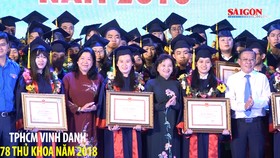 TPHCM vinh danh 78 thủ khoa năm 2018