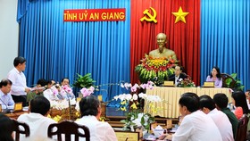 Quang cảnh buổi làm việc. ẢNH: THU THẢO