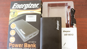 Pin dự phòng Energizer UE10013 thiết kế nhỏ gọn, dung lượng pin cao
