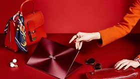 ASUS ZenBook S Đỏ Burgundy