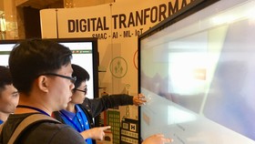Tương tác “chạm” cần được các sở ngành hướng tới nhiều hơn trong các dịch vụ công