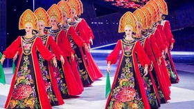 Russian popular dance theater, Gzhel performs in HCMC