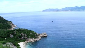 Untouched Binh Ba island in Khanh Hoa province (Photo: VNA)