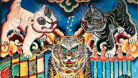 A Hang Trong painting