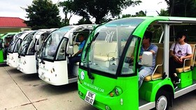 Thí điểm sử dụng xe buýt điện phục vụ khách du lịch ở Hội An