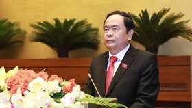 Chủ tịch Ủy ban Trung ương Mặt trận Tổ quốc Việt Nam Trần Thanh Mẫn trình bày báo cáo