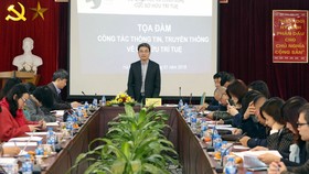 Cục trưởng Cục SHTT Đinh Hữu Phí phát biểu tại cuộc tọa đàm. Ảnh: TB