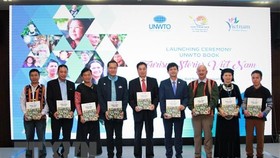 At the launching ceremony of the "Tourism Stories-Vietnam Edition" (Photo: VNA)