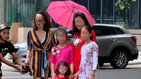 HCMC police arrest bag snatcher caught in photo with victim