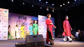 Vietnam’s Ao Dai introduced at global fashion event in India