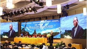 Prime Minister Nguyen Xuan Phuc speaks at the event (Photo: VNA)