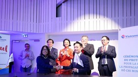 Signing ceremony of the Memorandum of Understanding (MoU) between the Ho Chi Minh City Tourism Promotion Center and the Vietnam Travel and Transport Marketing Joint-stock Company (Vietravel)