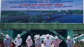 Closure ceremony of Vam Sat No. 2 Bridge (Photo: baogiaothong)